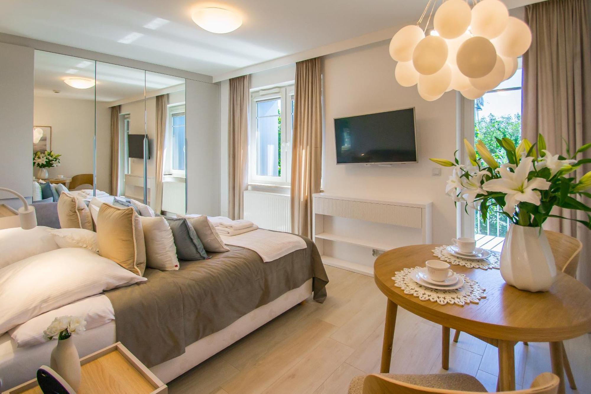 Apartamenty Na Wyspie - Aquamarina - Parking シフィノウイシチェ エクステリア 写真