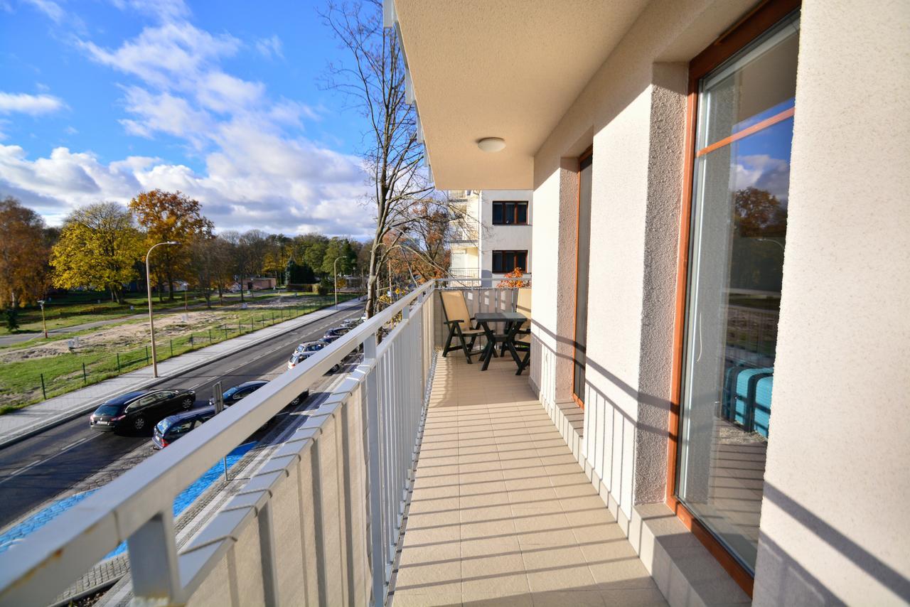 Apartamenty Na Wyspie - Aquamarina - Parking シフィノウイシチェ エクステリア 写真